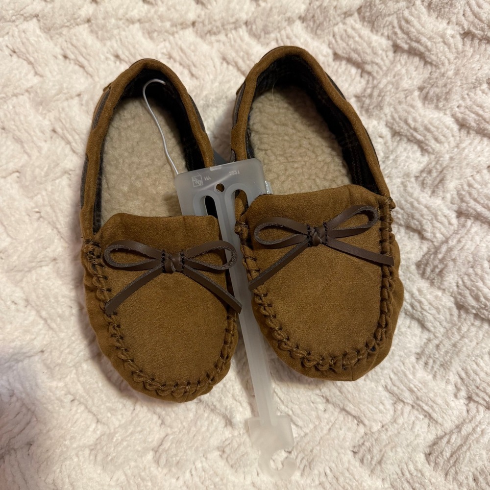 Cat & Jack Toddler Boys Brown Moccasin Slippers Faux Fur Lined Size 10 NWT
